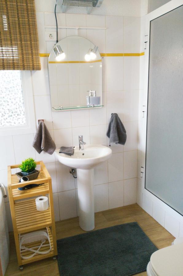 La Pardela Oceanfront Apartment Лос Реалехос Екстериор снимка